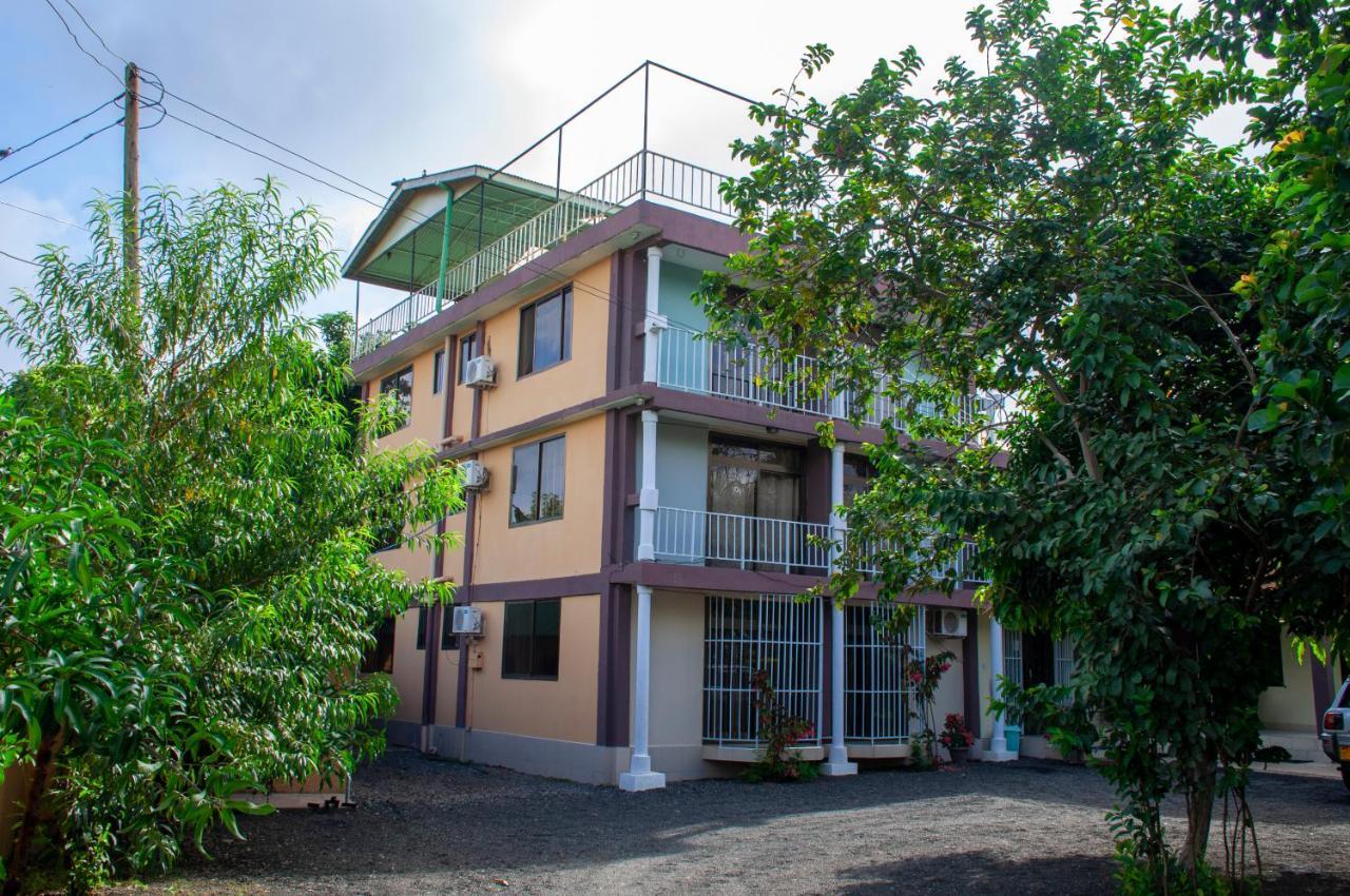 Runako Lodge Αρούσα Εξωτερικό φωτογραφία