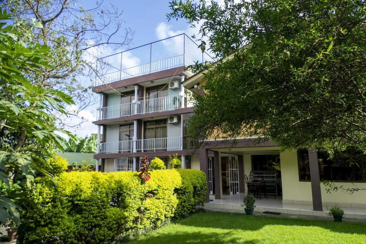 Runako Lodge Αρούσα Εξωτερικό φωτογραφία
